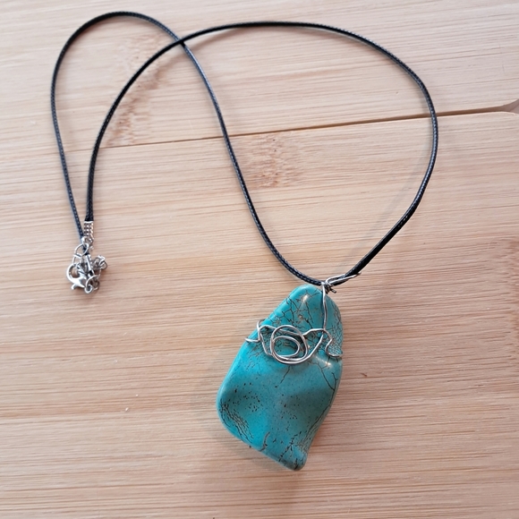 Blue and Silver Pendant Necklace with Organic Design - Picture 1 of 6